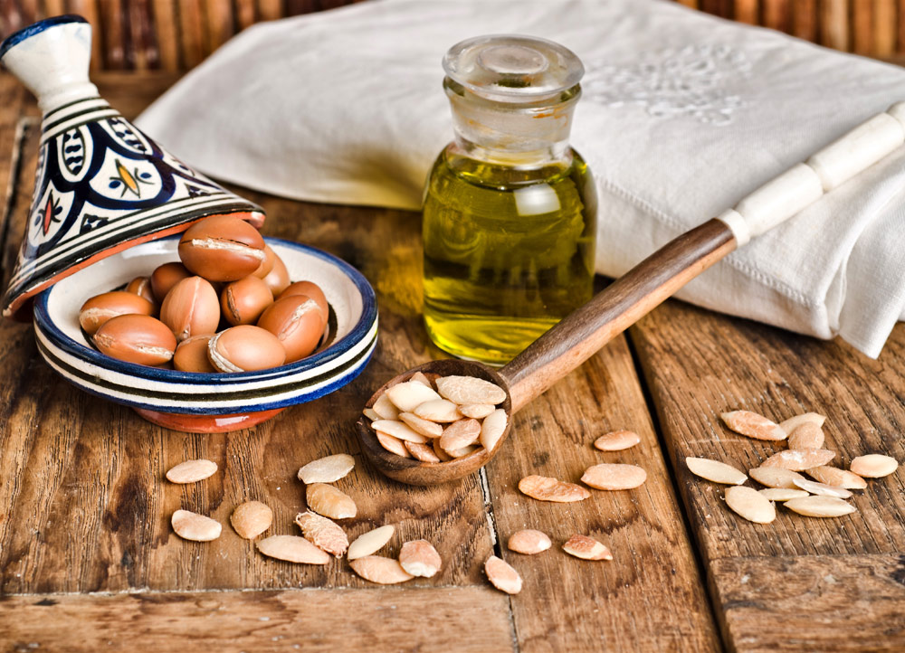 Argan, Mandorle o Oliva: quale Olio è Meglio per la Tua Pelle?